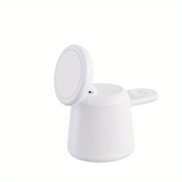 3-in-1 Magnetic Foldable Wireless Charger -- MotPoet